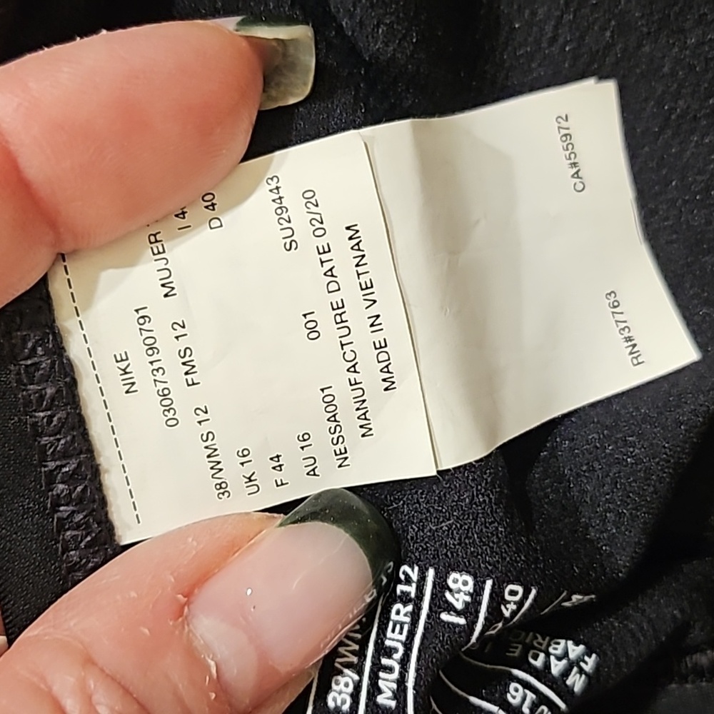 Nike Swimsuit - Picture 11 of 15